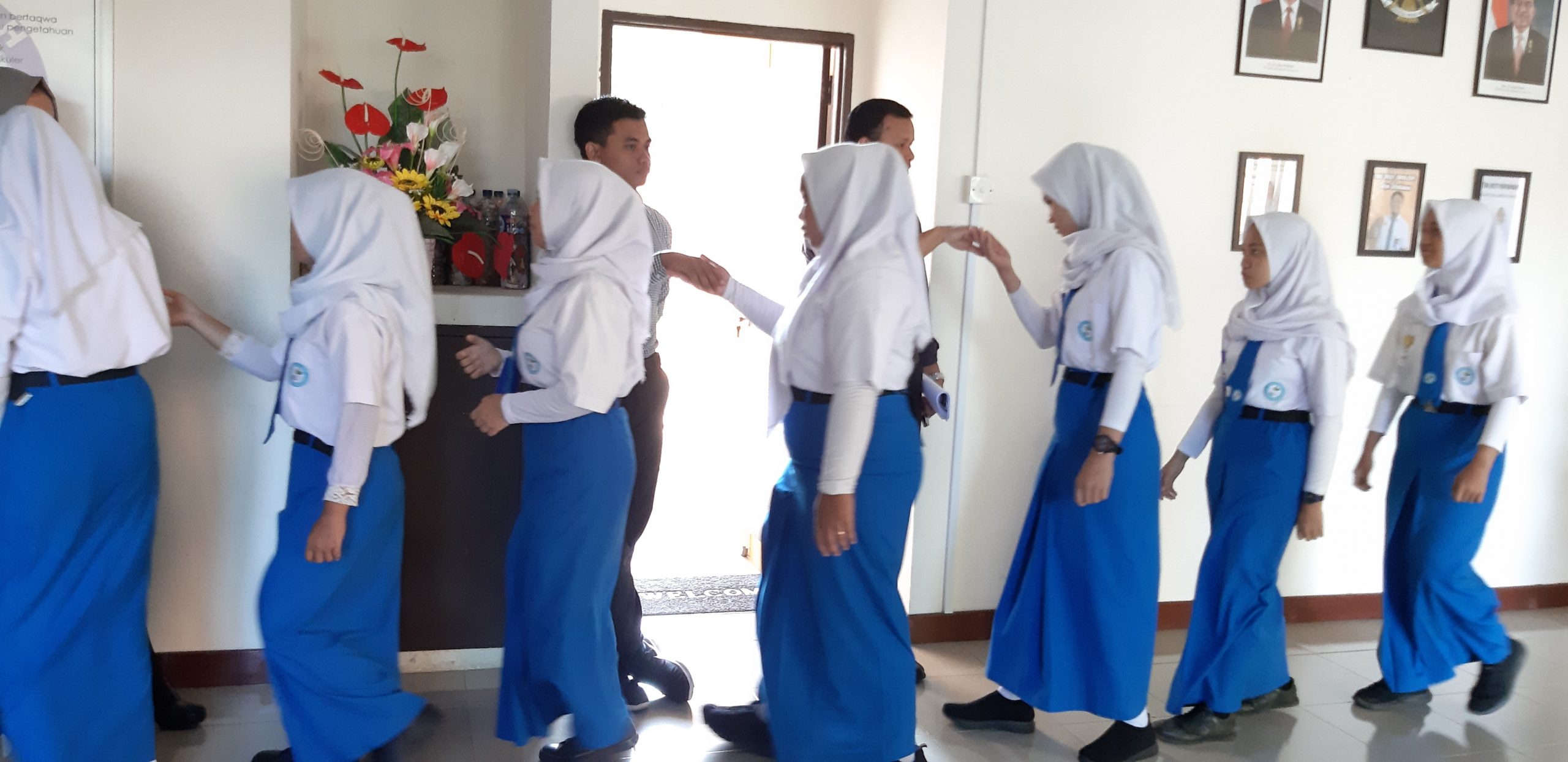 CIRI CIRI SEKOLAH YANG BERKUALITAS