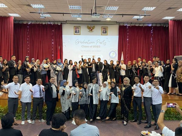 Wisuda Angkatan 3 SMA Tunas Bangsa Bintan