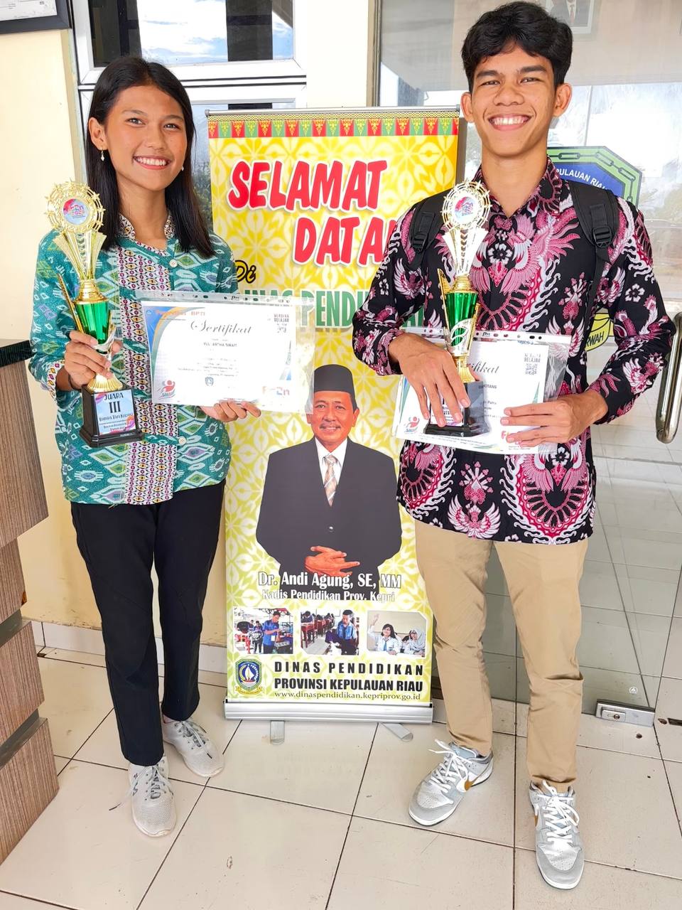 Juara 3 Tari kreasi FLS2N 2023